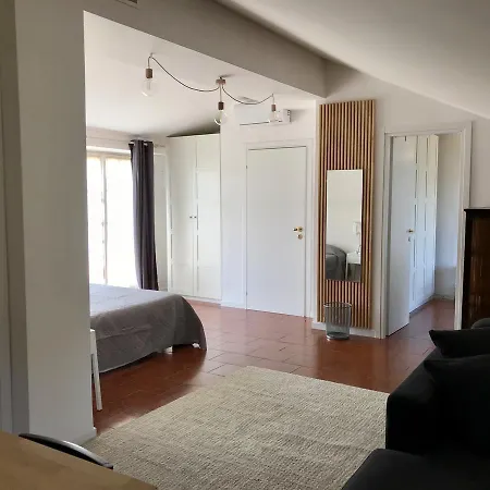 La Soffitta Di Emma Panzió *